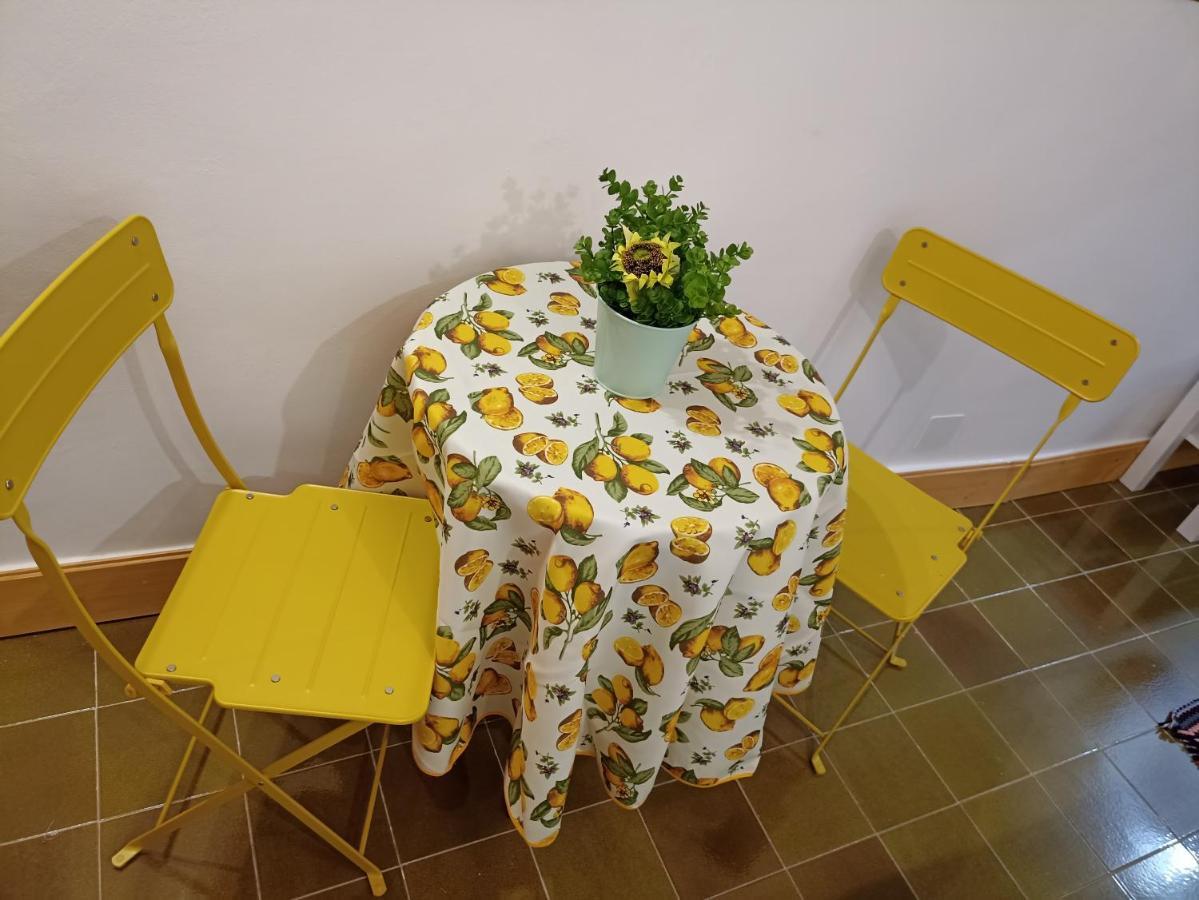 Centro Urbano Villa Napoli Esterno foto